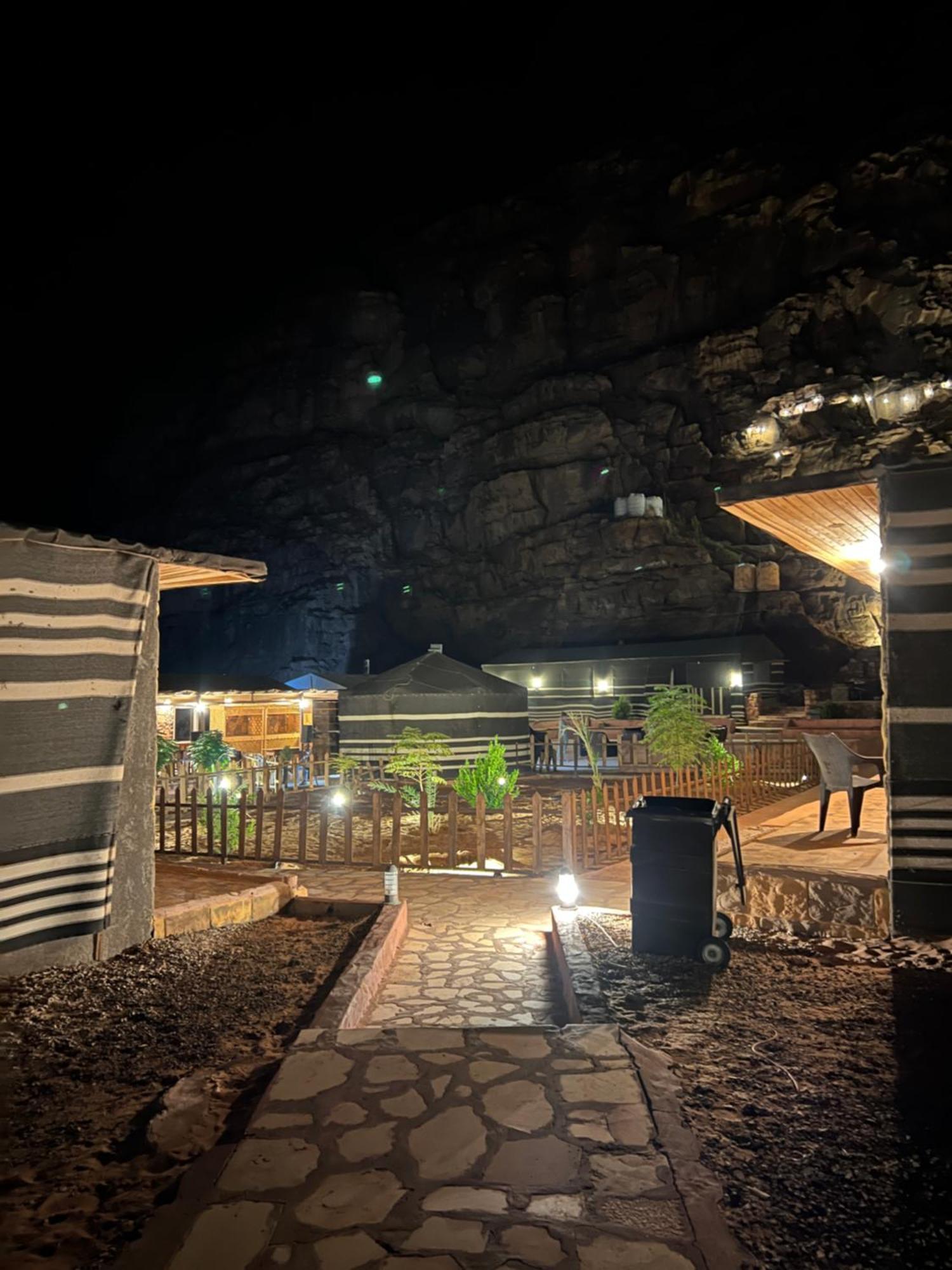 Wadi Rum Sky Camp 외부 사진