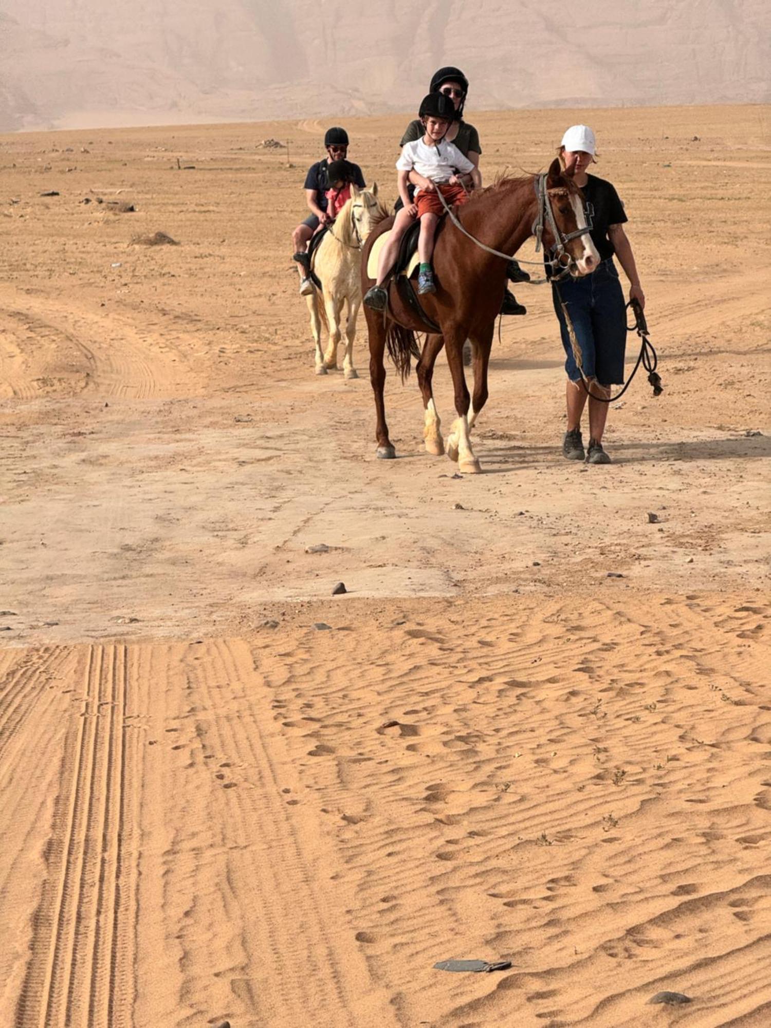 Wadi Rum Sky Camp 외부 사진